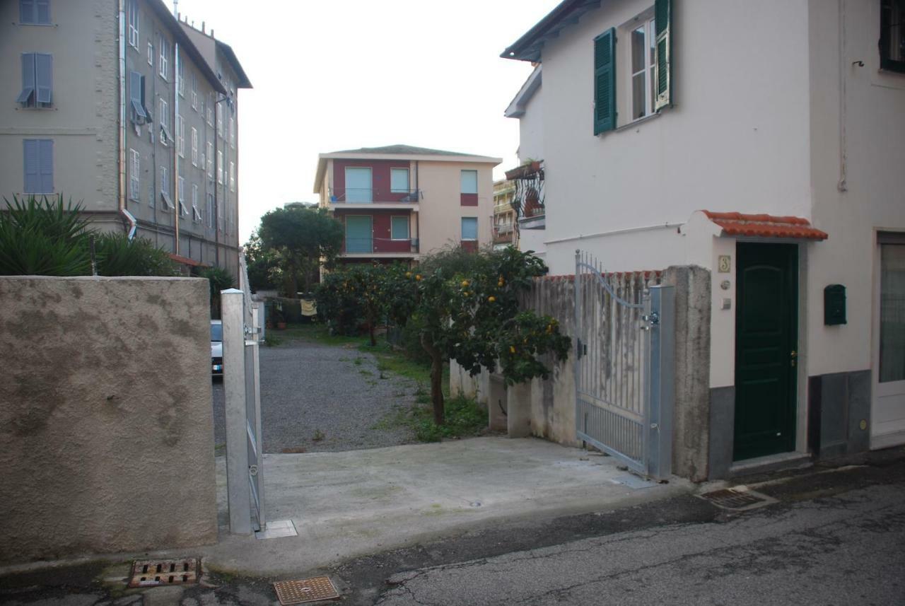 Apartamento Tinetto Brezza Di Mare Deiva Marina Exterior foto